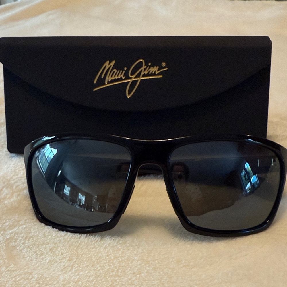 Maui Jim Classic Black Sunglasses